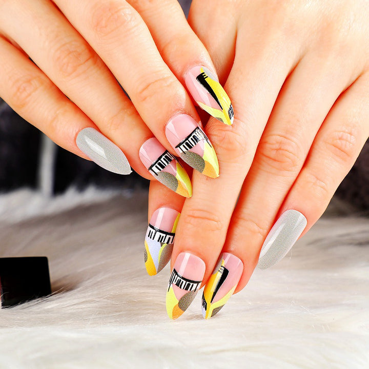 Creative design artificial nails with piano keys motif Stornfield