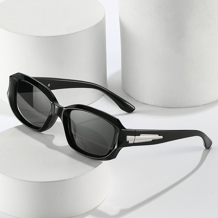 Retro-Inspired Angular Sunglasses with Unique Decorative Details Stornfield