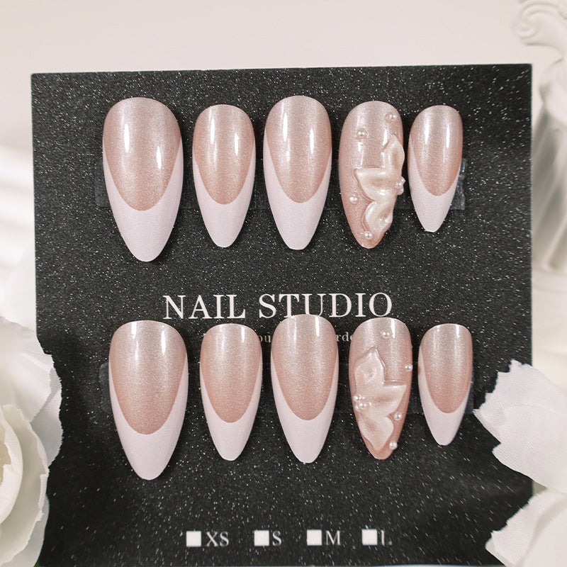Artificial Nail Set with elegant tips and romantic accents Stornfield
