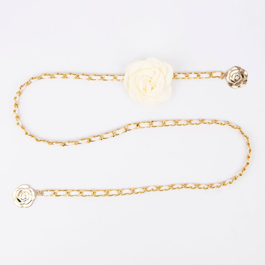 Fashionable chain belt with rose details Stornfield