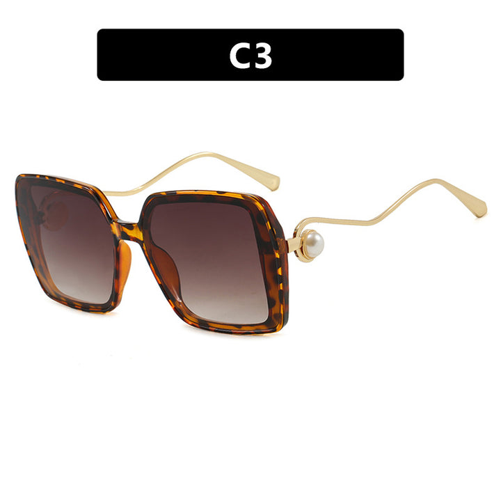 Women's fashionable square glasses with elegant metal frame and unique accents Stornfield