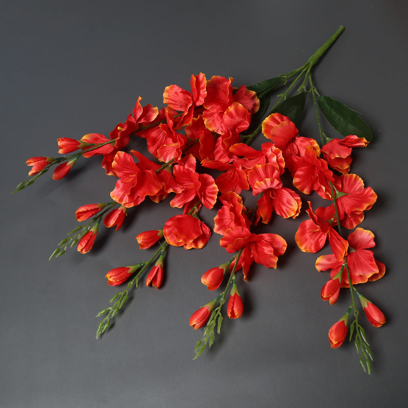 Lifelike Decorative Floral Spray