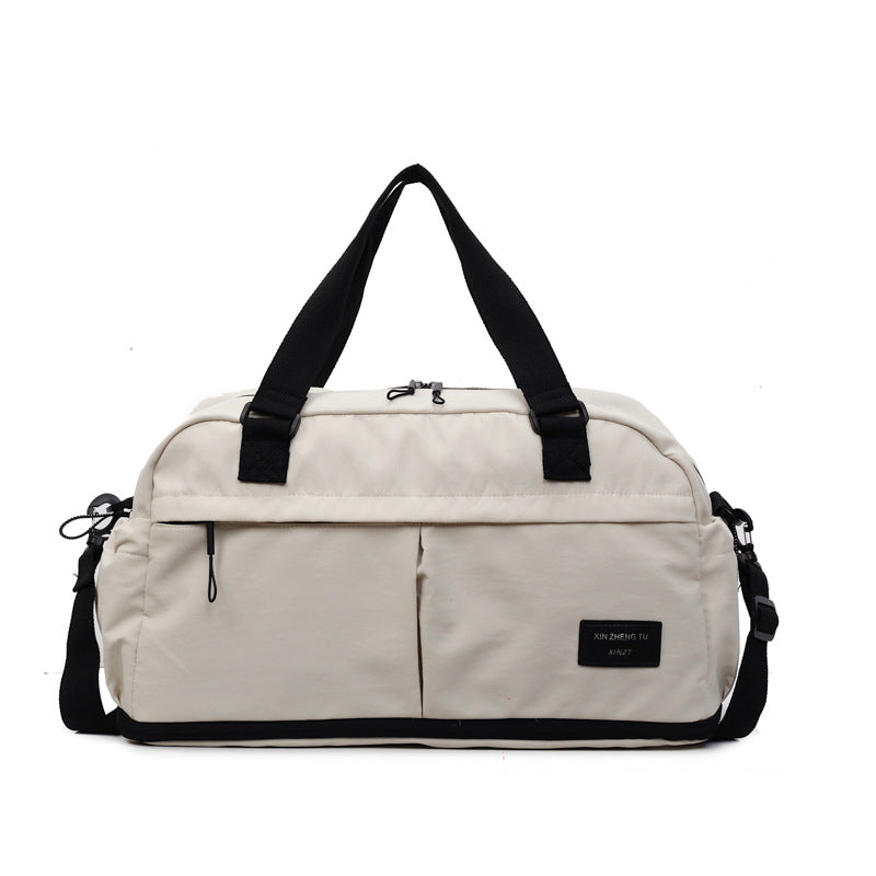 Sporty travel bag with innovative compartments Stornfield