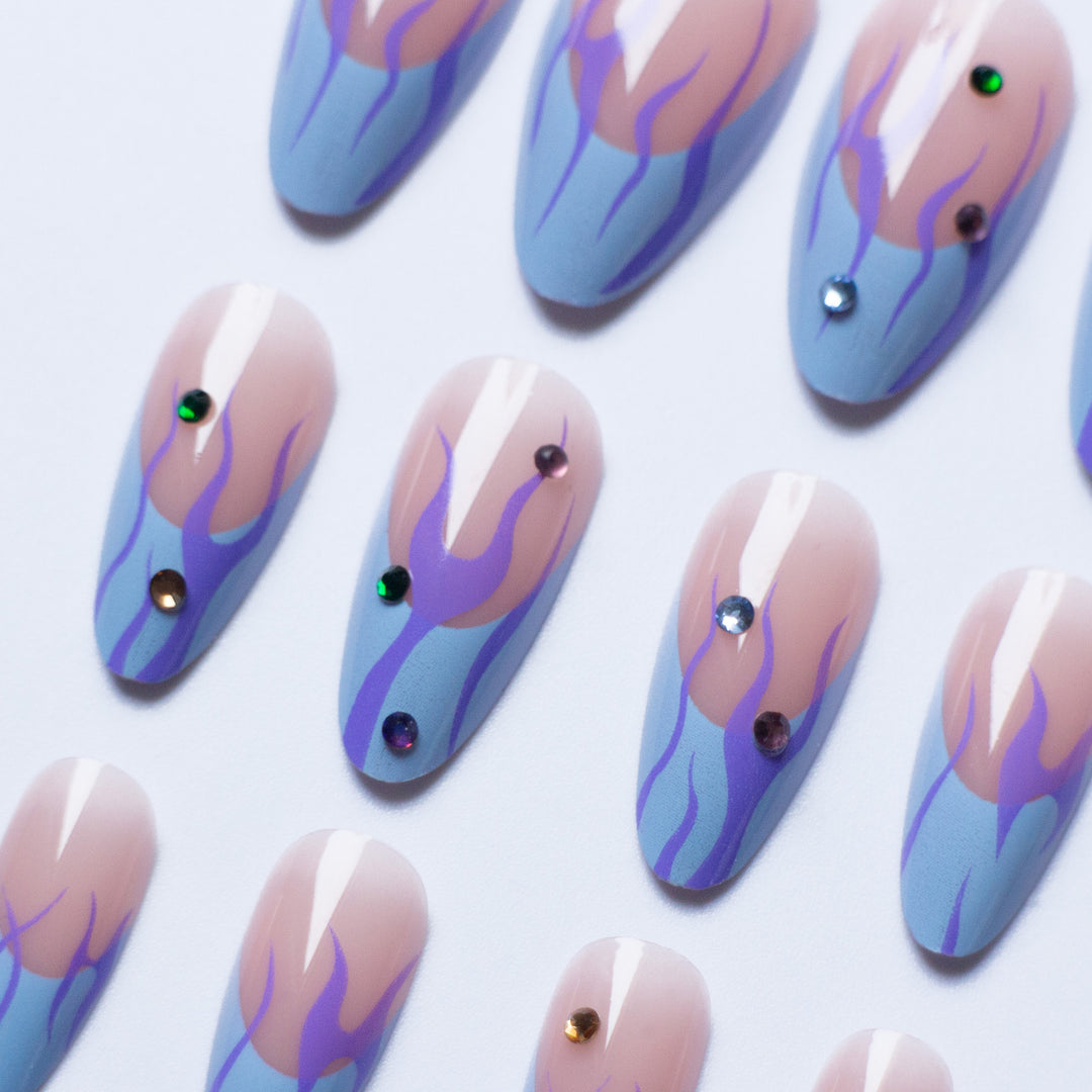 Elegant Abstract Nail Art Design Kit