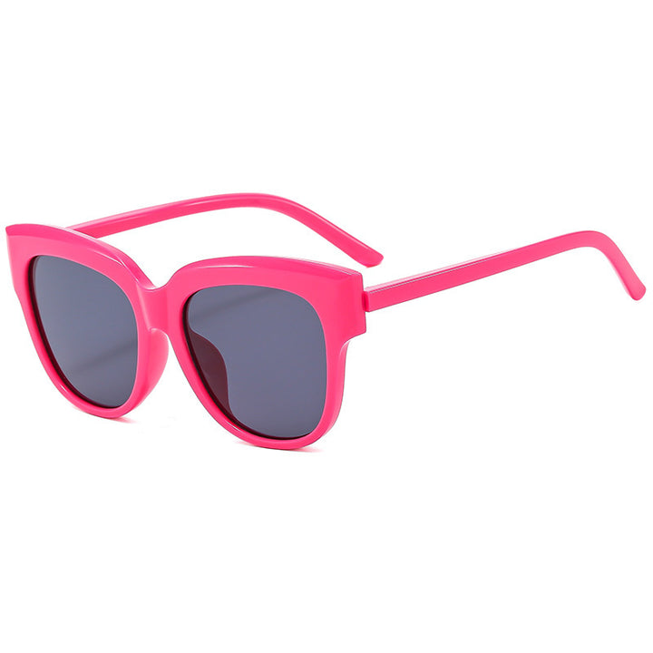 Women's fashionable cat-eye sunglasses with trendy plastic frame Stornfield