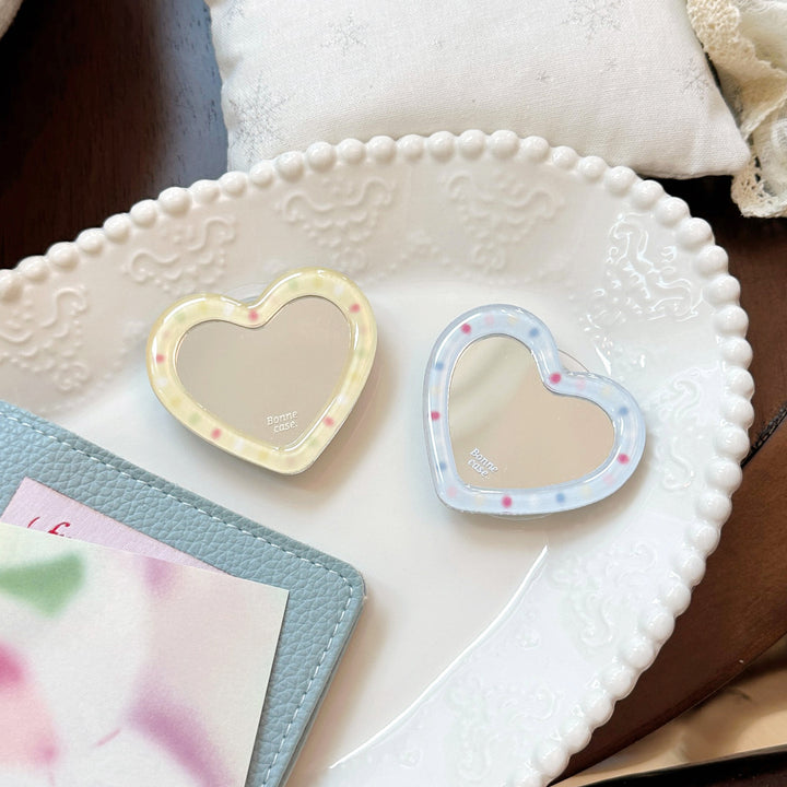 Hand mirror in heart-shaped design Stornfield