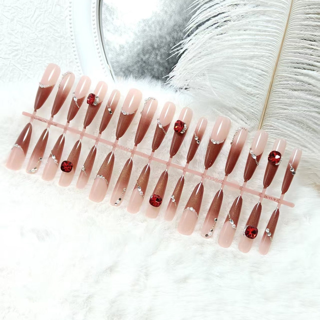 Artificial nails with luxurious 3D decorations and glamorous accents Stornfield
