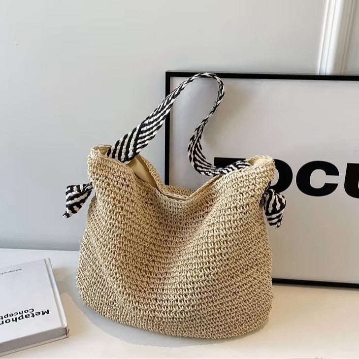 Handcrafted shoulder bag with unique weaving pattern Stornfield