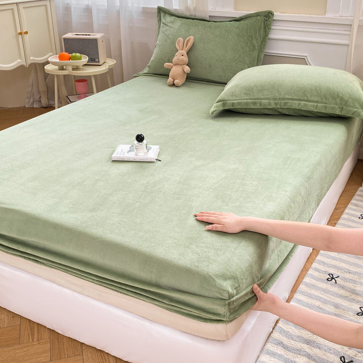Ultra-Soft Fleece Mattress Protector