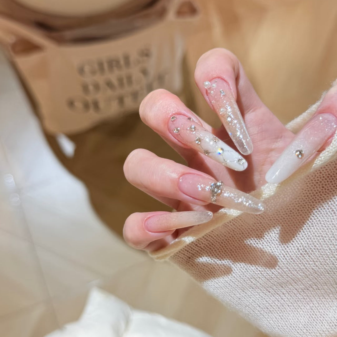 Artificial nails with elegant ombre effect Stornfield