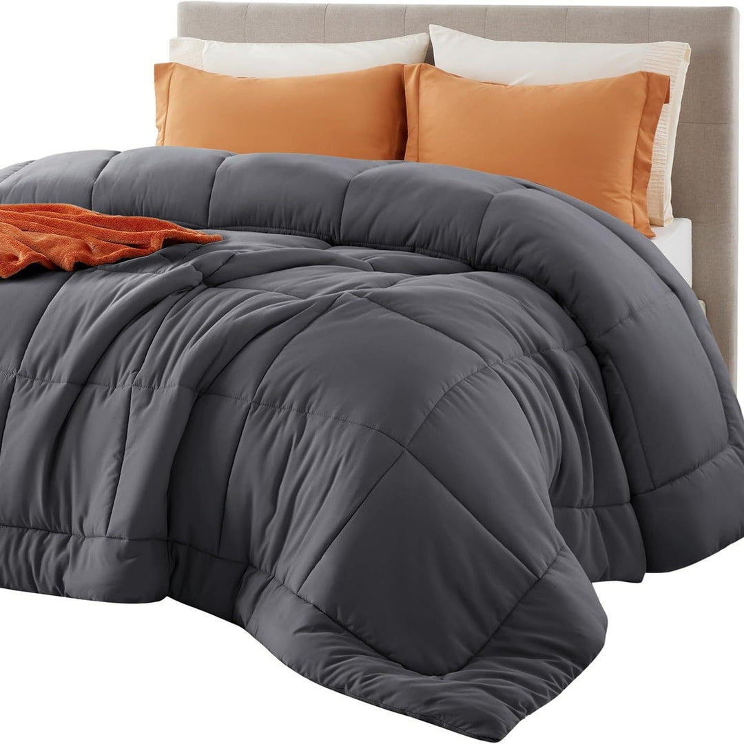 Cozy Comforter Stornfield