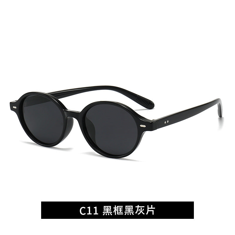 Ladies fashionable sunglasses in classic round design Stornfield