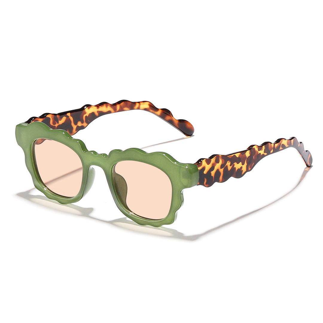 Women's eye-catching sunglasses in creatively designed cloud frame Stornfield