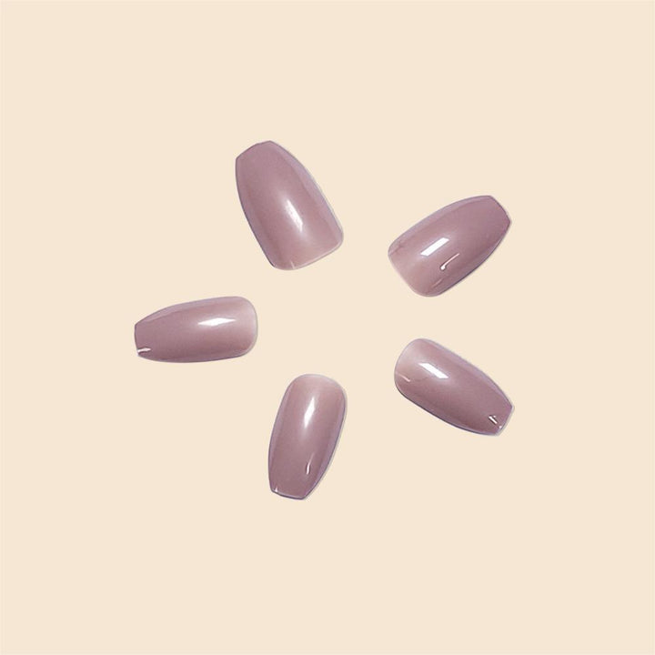 Glossy Long-Lasting Nail Extensions
