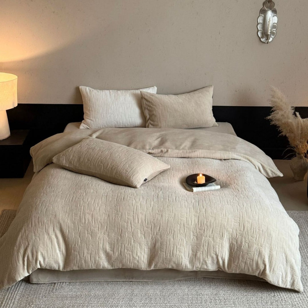 Stonewashed Cotton-Linen Matelassé Duvet Cover Set with Subtle Textured Weave and Envelope Closure