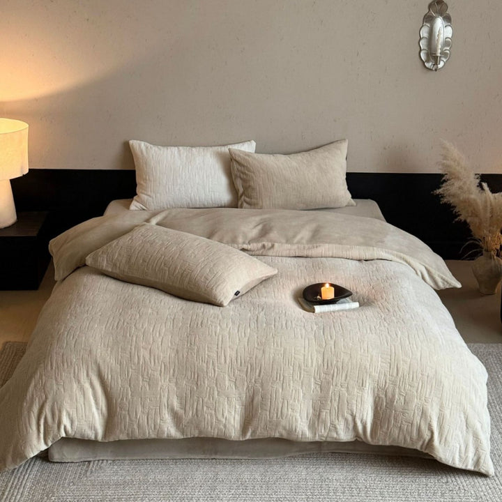 Stonewashed Cotton-Linen Matelassé Duvet Cover Set with Subtle Textured Weave and Envelope Closure