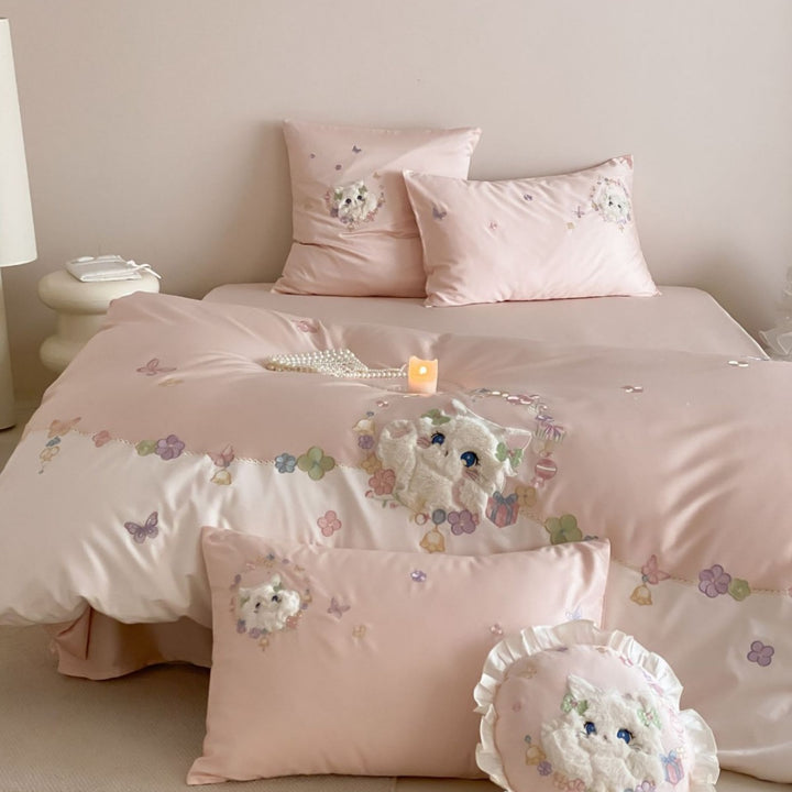 Whimsical Embroidered Plush Cat Cotton Sateen Duvet Cover Set with Ruffled Round Pillow