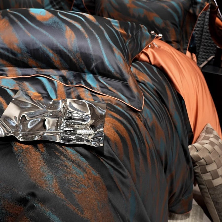 Silk-Feel Reversible Duvet Cover Set with Abstract Brushstroke Print