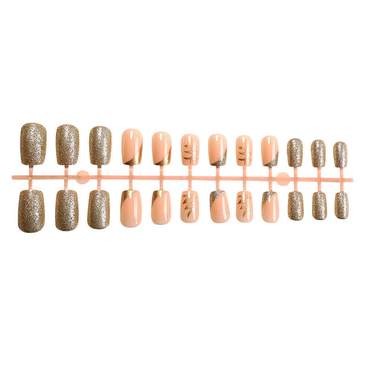 Artificial nail set with elegant gold accents Stornfield