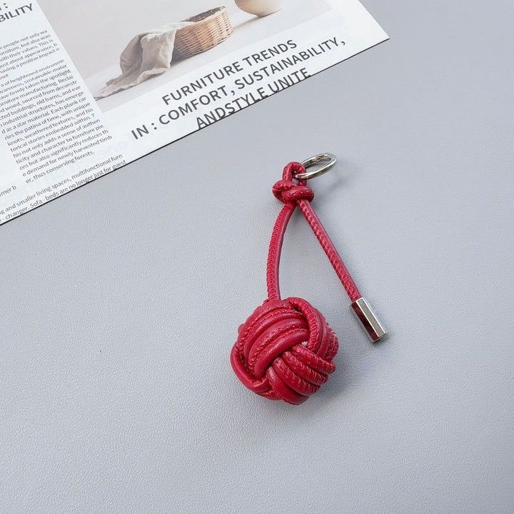 Stylish Knotted Leather Keychain Stornfield