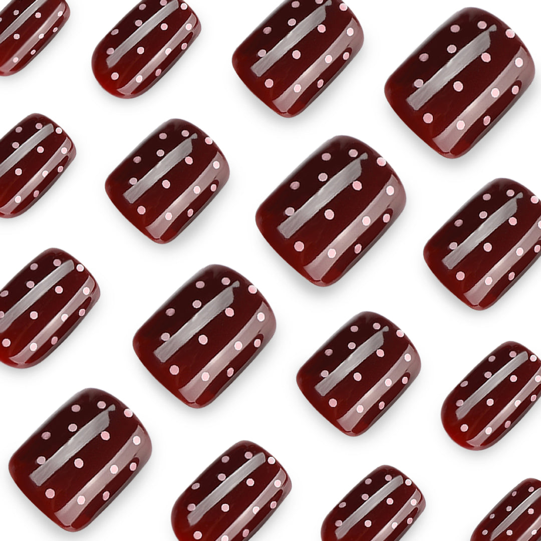 Creative Nail Art with Dots Stornfield