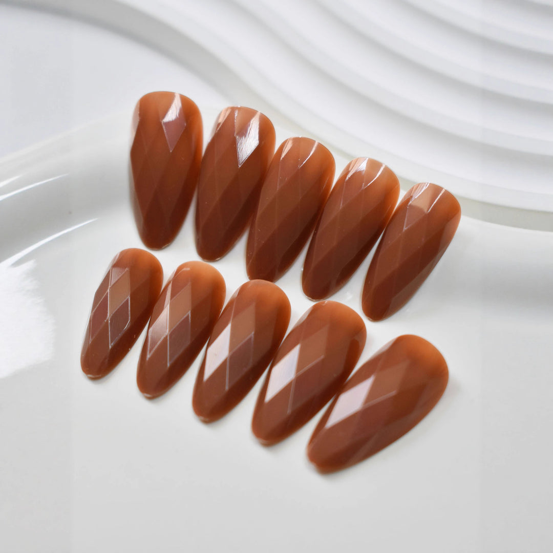 Premium Glossy Diamond-Shaped Press-On Nails Stornfield