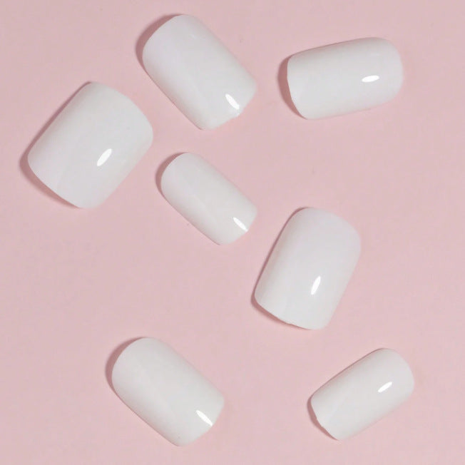 Premium Long-Lasting Press-On Nails Stornfield