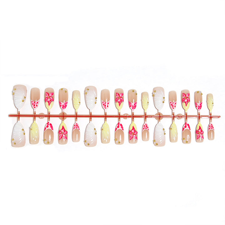 Nail art set with fine flower details Stornfield