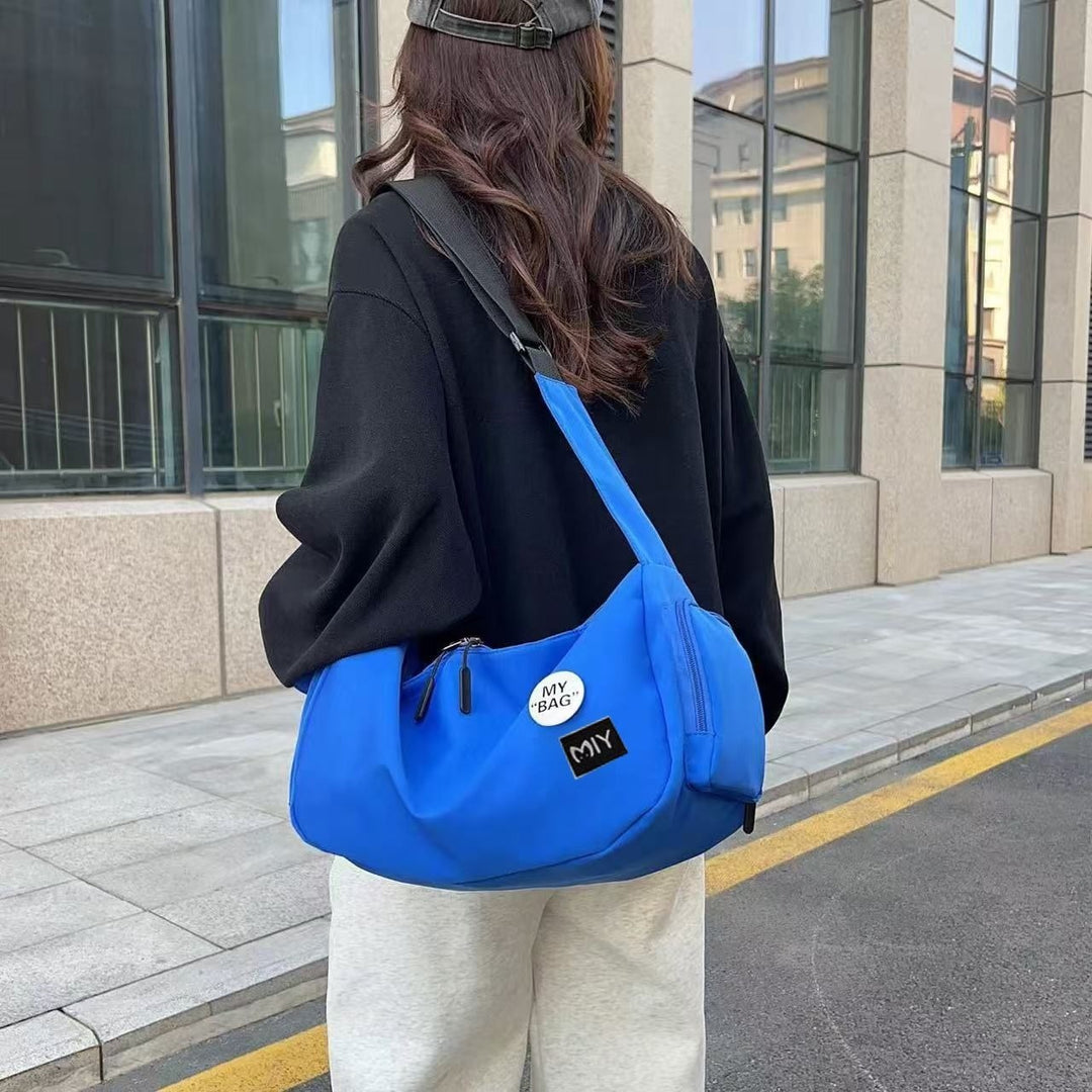 Shoulder bag with practical compartments Stornfield