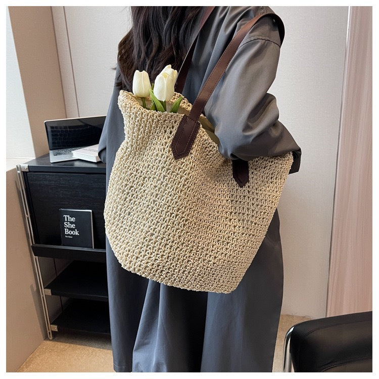 Versatile Woven Beach Bag Stornfield
