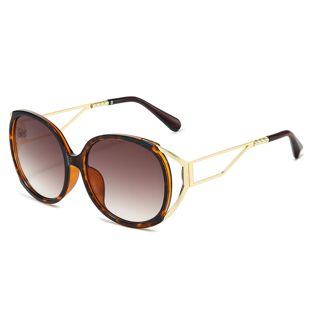 Oversized Fashion-Forward Cat-Eye Sunglasses Stornfield