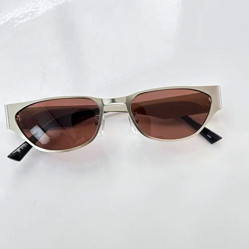 Fashionable sunglasses with elegant design Stornfield