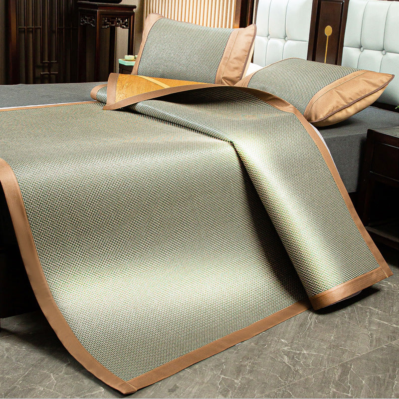 Women luxurious bedspread with elegant design Stornfield