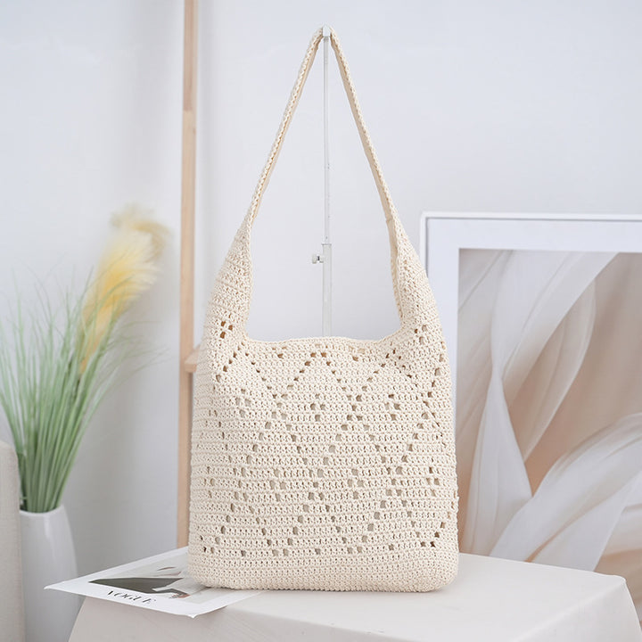 Handcrafted straw shoulder bag Stornfield