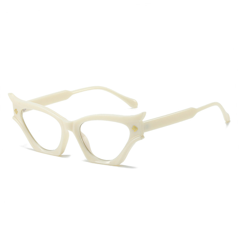 Avant-Garde Cat-Eye Sunglasses Stornfield
