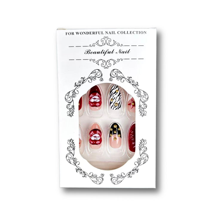 Glamorous Press-On Nail Art Set with Stylish Patterns