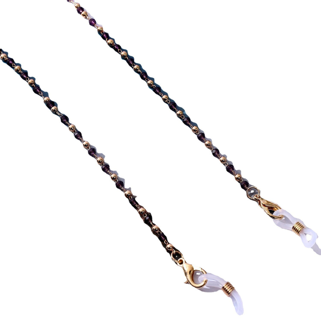 Jewelry necklace with elegant pearls and golden accents Stornfield