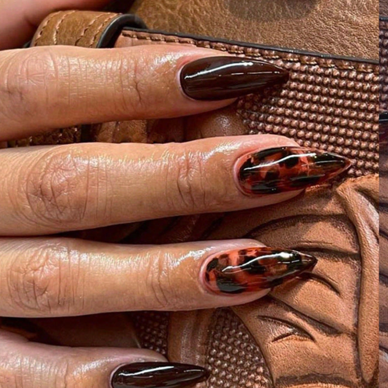 Artificial nails with elegant leopard and glitter design Stornfield
