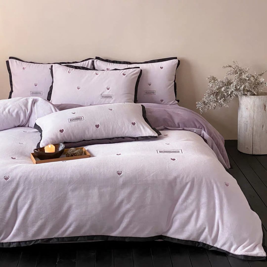Embroidered Heart Cotton Duvet Cover Set with Contrast Piped Pillowcases
