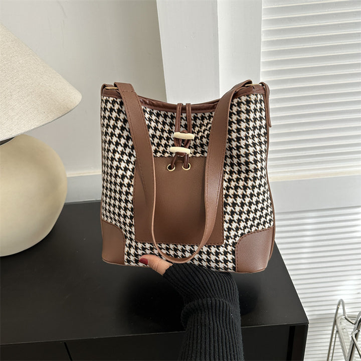 Stylish Houndstooth Print Shoulder Bag