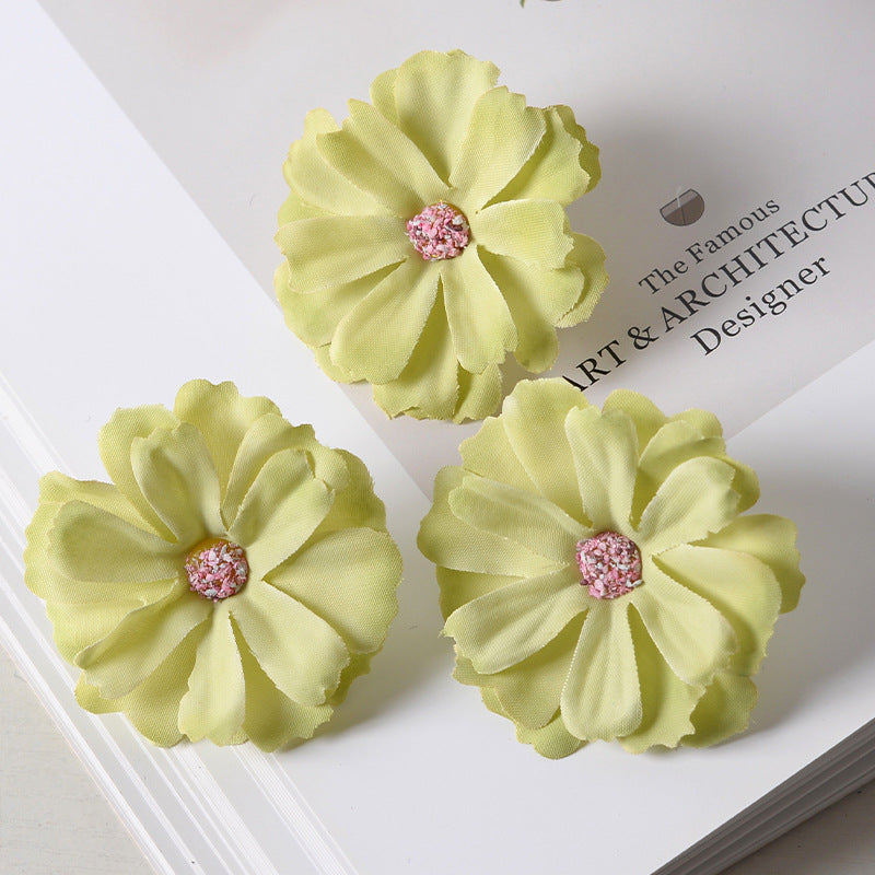 Elegant Fabric Flower Hair Clip