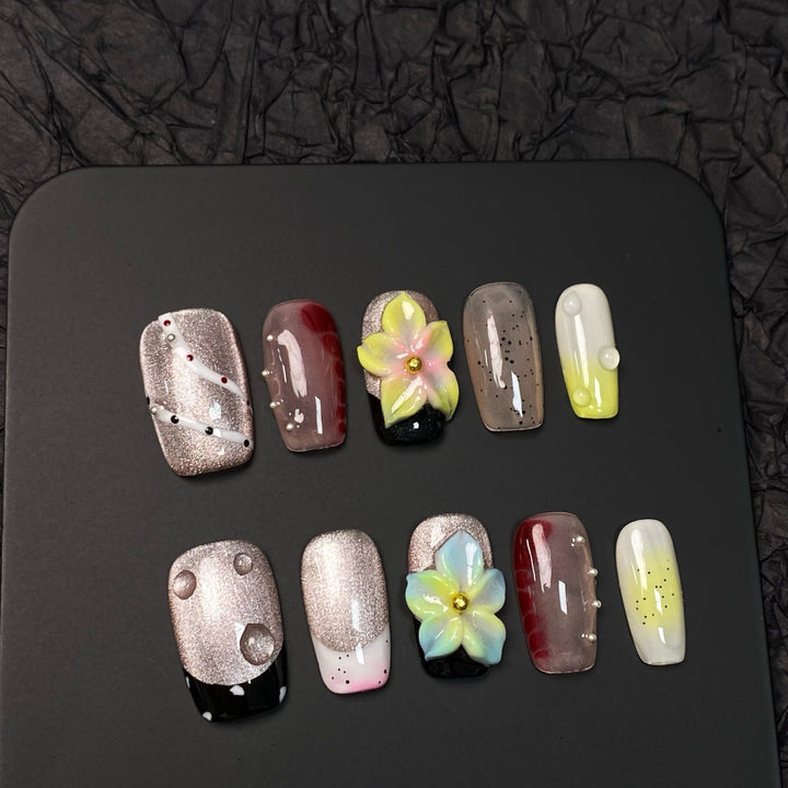 Artistic Decorative Press-On Nail Set
