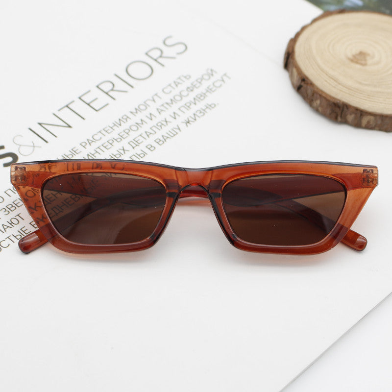 Women’s geometric sunglasses with refined plastic frame Stornfield