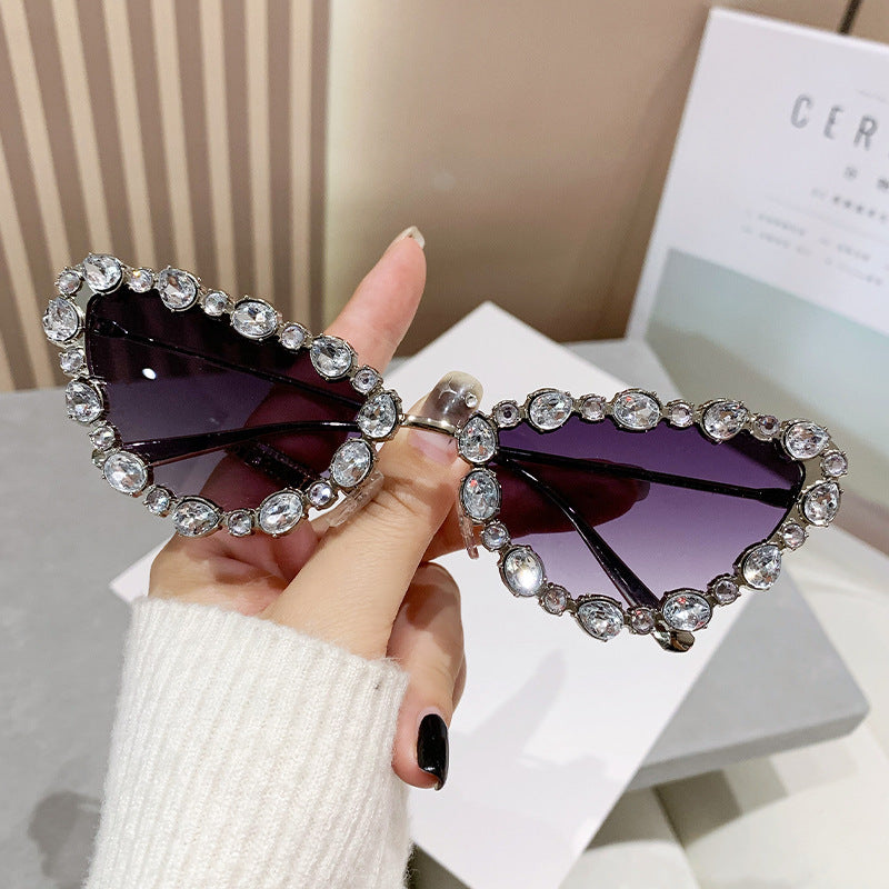 Ladies Glamorous Cat-Eye Sunglasses with Sparkling Rhinestone Details Stornfield