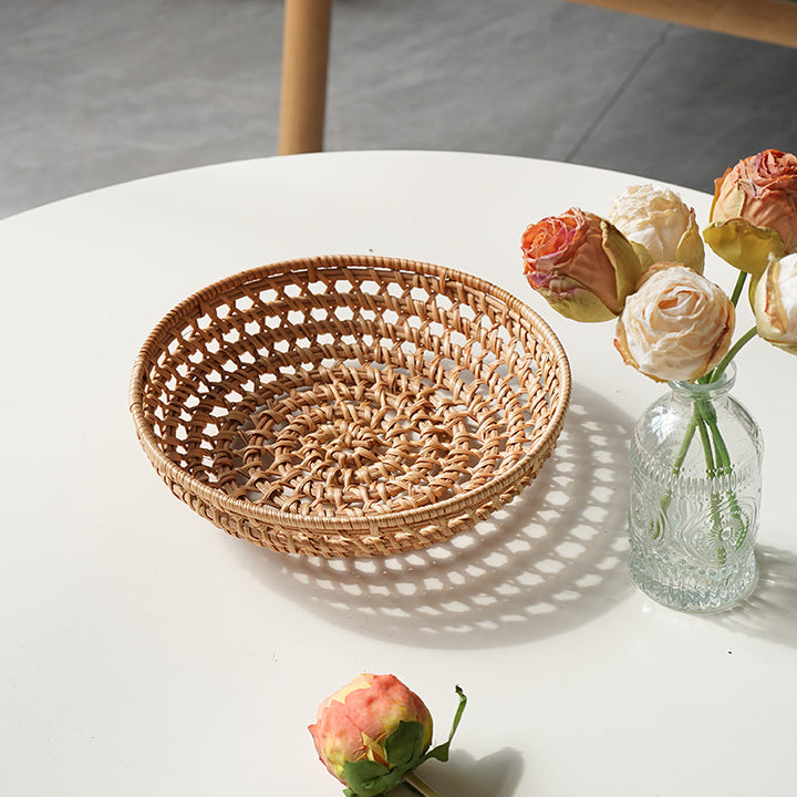 Ladies' round basket made of handwoven natural material Stornfield