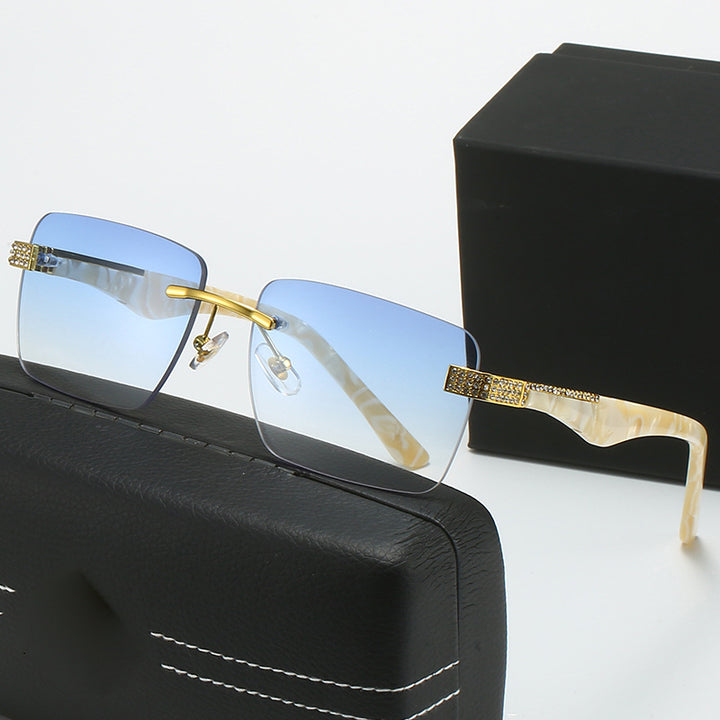 Ladies fashionable sunglasses in elegant square design Stornfield