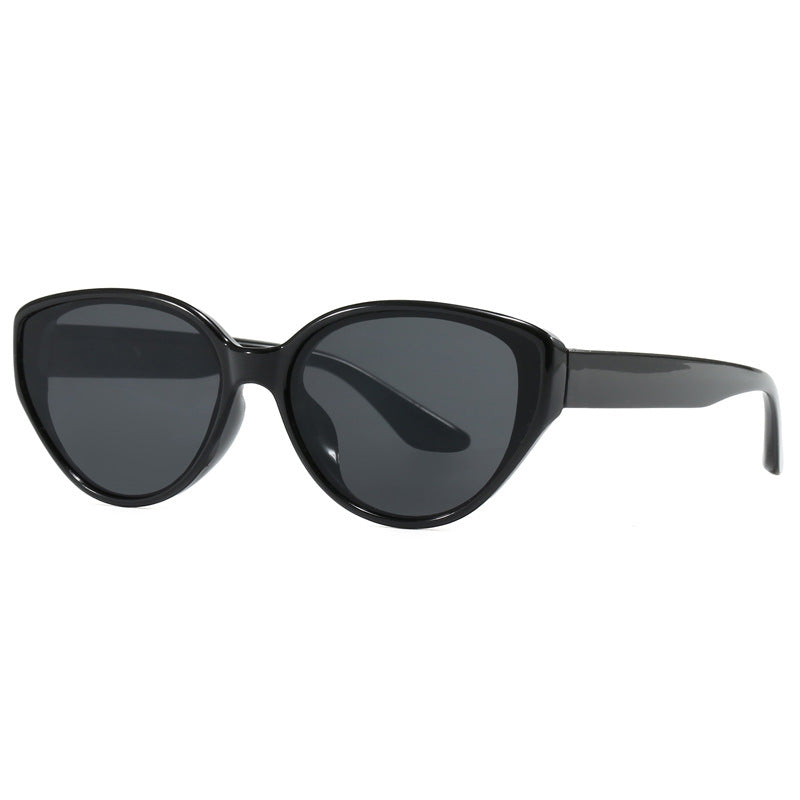 Women Cat-Eye Sunglasses with Modern Design Stornfield