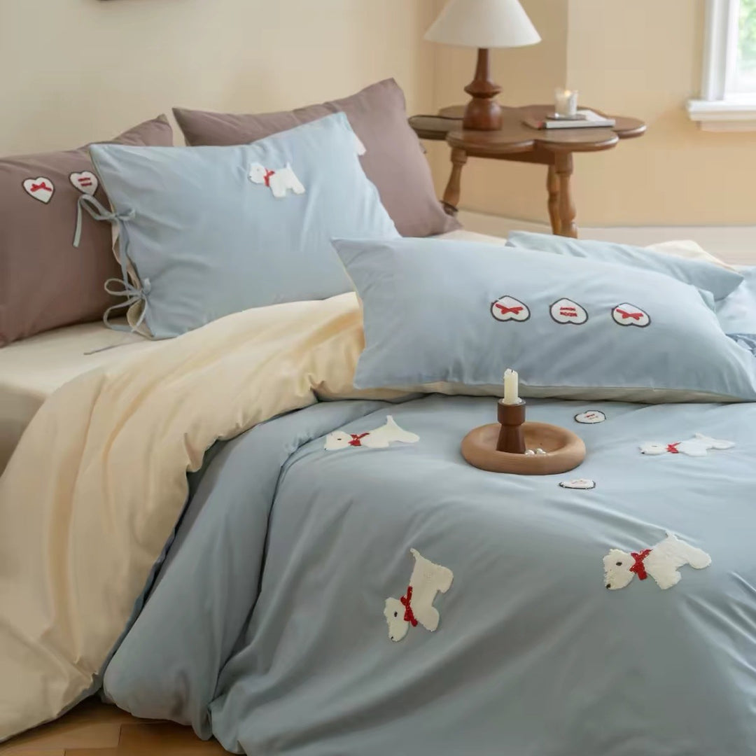 Embroidered Cotton Sateen Duvet Cover Set with Appliqué Dog Motifs and Reversible Pillowcases