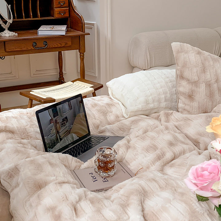 Luxury Plush Bedding Set