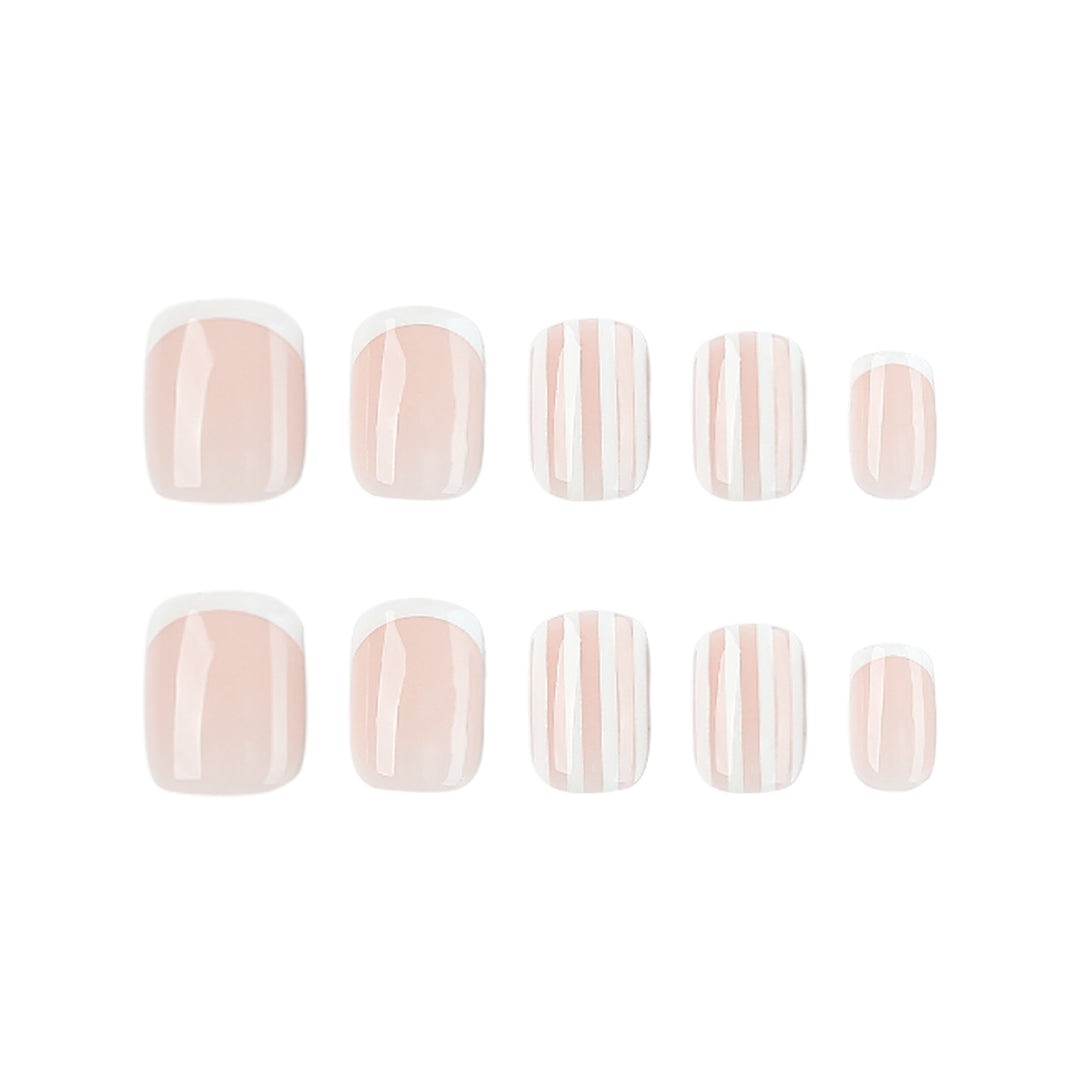 Artificial nail art with stripe pattern Stornfield